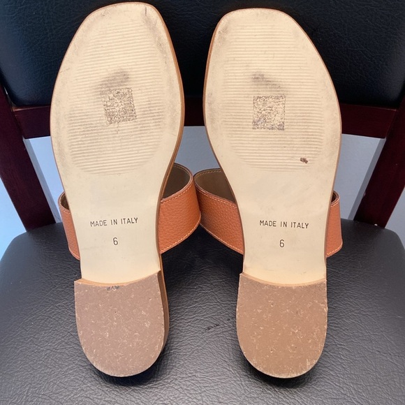 Coach and Four Tan Leather Sandals Size 6 - Picture 4 of 4